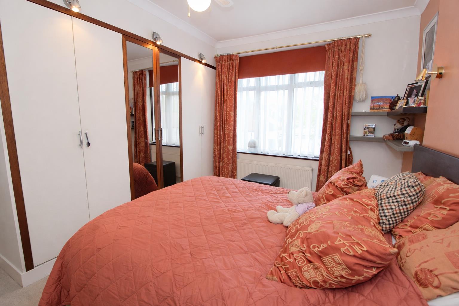 Senga Road, Wallington